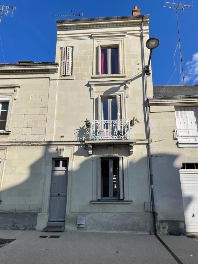 Cosy Flat 2 Eme Etage Vue Chateau Loire A Velo 쏘뮤흐 외부 사진